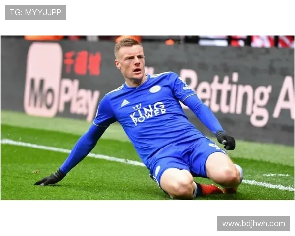 刀疤足球明星的传奇人生与不屈精神背后的故事